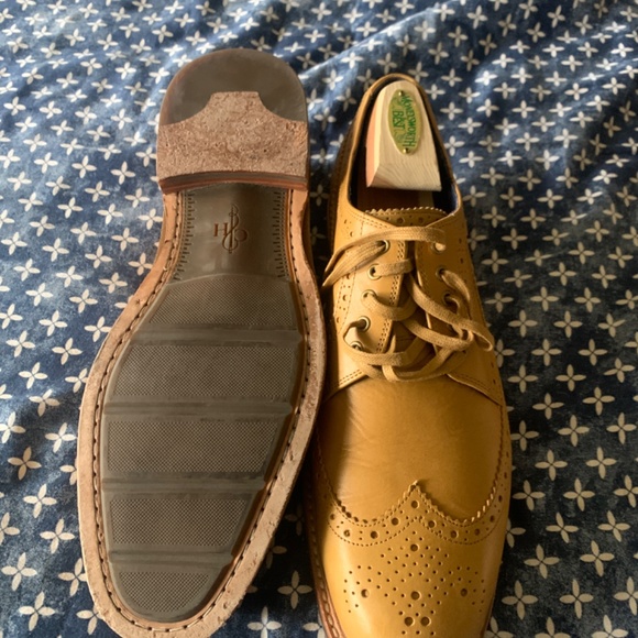 Mens shoes